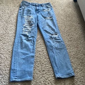 American Eagle mom jeans